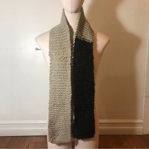 Hand knitted scarf 50% wool 50% acrylic very warm!